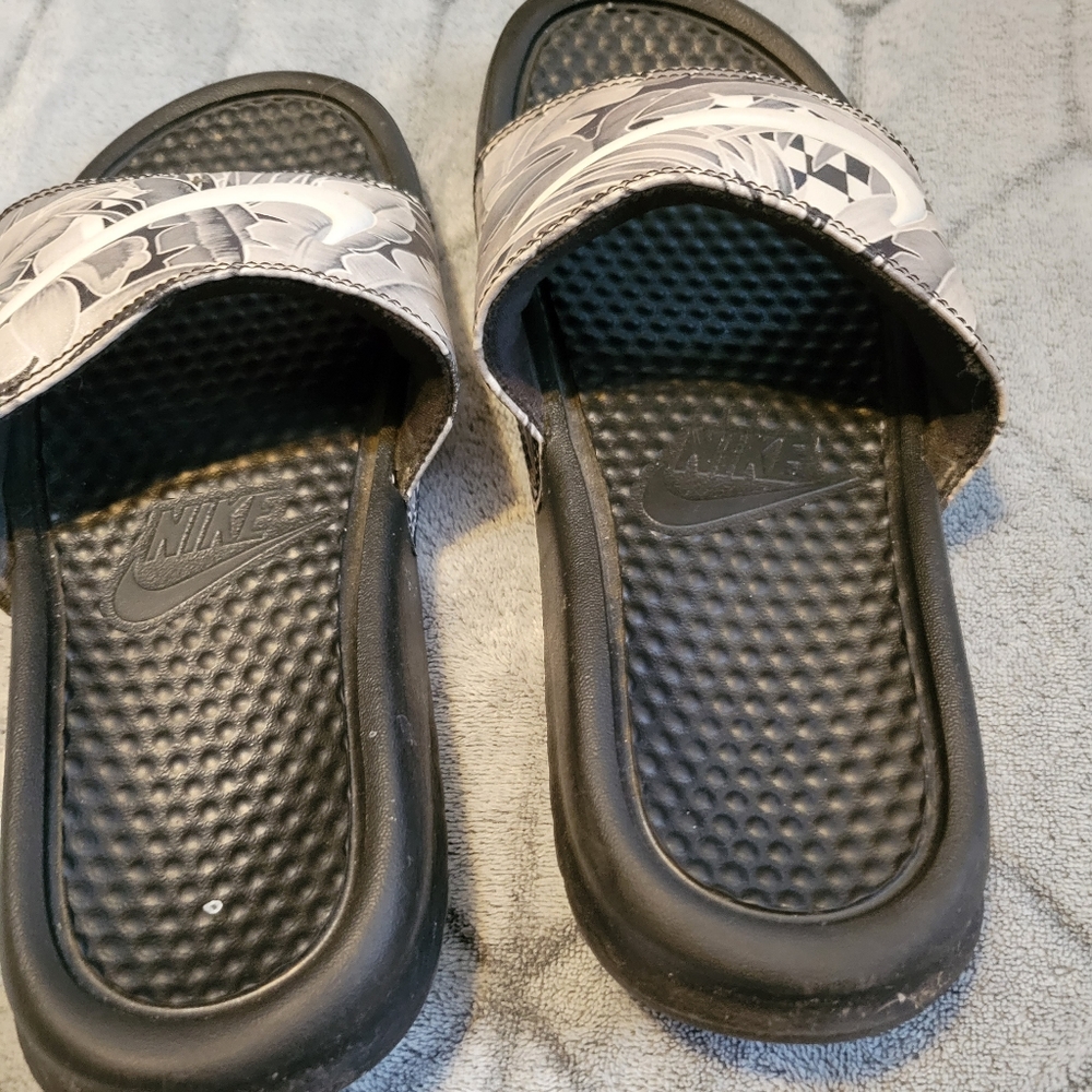 Nike sandals